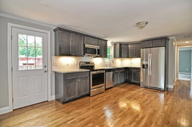 25 Laurel Ln, Bellingham, MA 02019 - photo 7