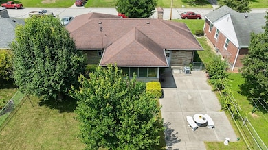 952 Miller Ave, Greendale, IN 47025 - photo 4