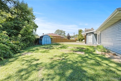 1076 98th St, Niagara Falls, NY 14304 - photo 7