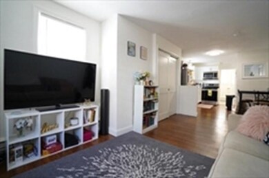 649 E 7th St unit 2, Boston, MA 02127 - photo 5