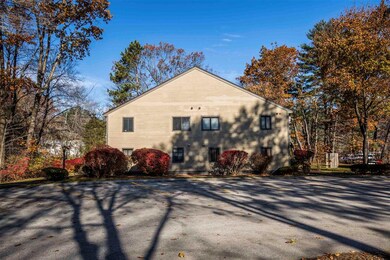 9 Swiftwater Dr unit 6, Allenstown, NH 03275 - photo 2