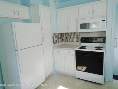 Victor kitchen 2