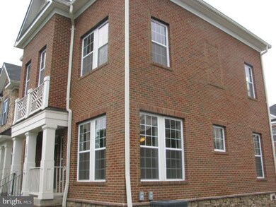 24678 Rosebay Terrace unit 81, Aldie, VA 20105 - photo 4