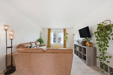 617 Redstone Ave, Edmond, OK 73013 - photo 7