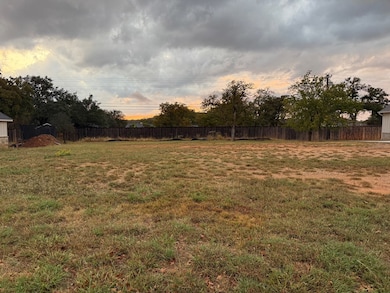 2137 Stone Meadow unit 368, Fredericksburg, TX 78624 - photo 4
