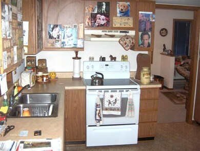 494 Windmill Rd, Brooklyn, WI 53521 - photo 7