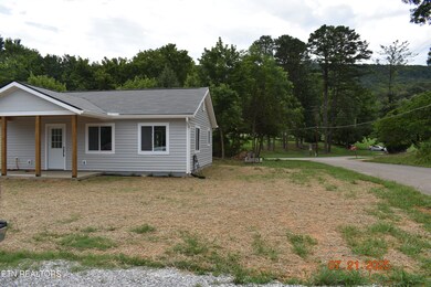 108 Bradys Way, Harriman, TN 37748 - photo 5