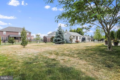 2406 Somerset Rd, Chambersburg, PA 17202 - photo 7