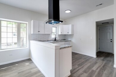 137 N Spruce St, Wichita, KS 67214 - photo 7