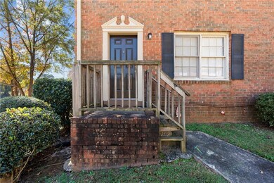 1010 Sexton Dr unit 10, Stone Mountain, GA 30083 - photo 2