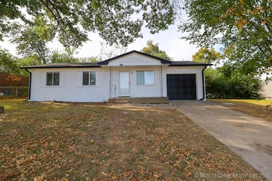 1119 N Kansas Ave, Claremore, OK 74017 - photo 3