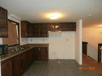 517 Elm St, Limerick, ME 04048 - photo 2