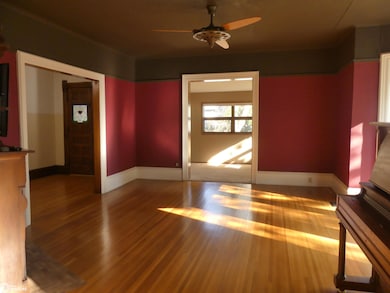 727 N Adams St, Carroll, IA 51401 - photo 7