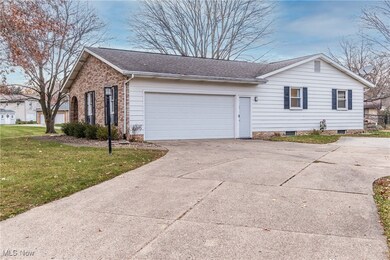 3450 Crown Point St NW, Massillon, OH 44646 - photo 4