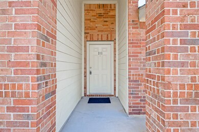 222 S Native Ln, Houston, TX 77022 - photo 4