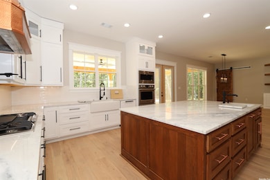 315 Greene 7242 Rd unit OFF 724/PINEKNOT ROA, Paragould, AR 72450 - photo 5