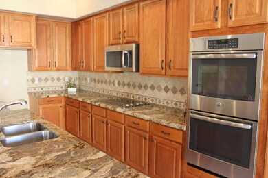 06 Kitchen 4