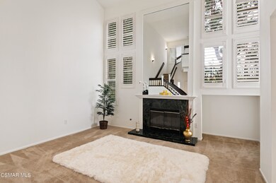 04 - Living Room
