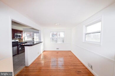 1127 Deanwood Rd, Parkville, MD 21234 - photo 7