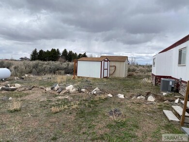 88 N 950 W, Blackfoot, ID 83221 - photo 4