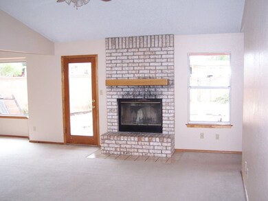 616 Mars Ave, Alamogordo, NM 88310 - photo 2