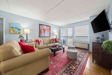 Captain Cove's Condominiums unit 909, Quincy, MA 02169 - photo 2