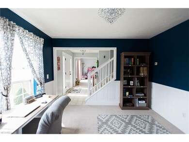 This is the formal dinning room which could be a o