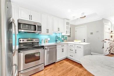 34 Clark St unit 2, Boston, MA 02109 - photo 6