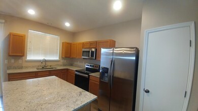 8877 Inlet Bluff Dr, Jacksonville, FL 32216 - photo 7