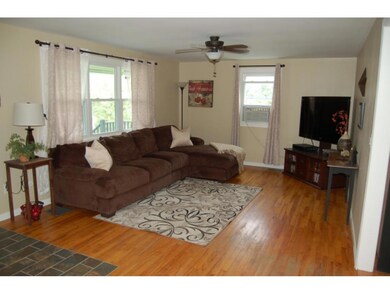 22 Orchard St, Barre, VT 05641 - photo 3