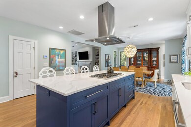 6-web-or-mls-CoastalREphoto 2609 Seabroo