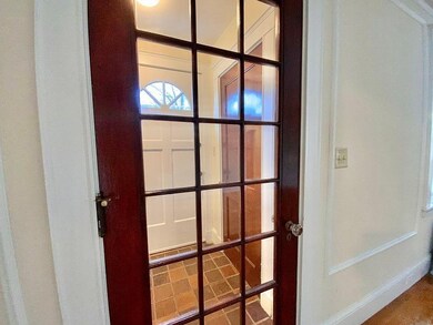 24 Oxford St, Arlington, MA 02474 - photo 2