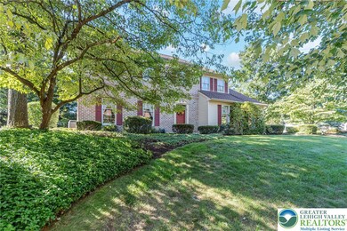 5300 Hanover Dr, Allentown, PA 18106 - photo 3