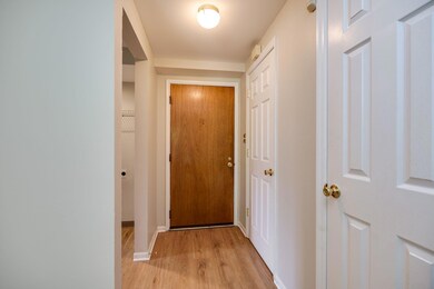 7-web-or-mls-1429-mapleridge-dr