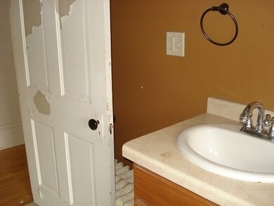 837 Woodland Ave, Oshkosh, WI 54901 - photo 7