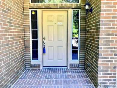 32807 Oak Creek Dr, Magnolia, TX 77354 - photo 2