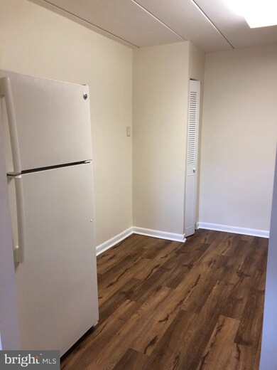 3421 W Chester Pike unit C37, Newtown Square, PA 19073 - photo 5