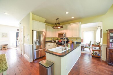 Open Kitchen