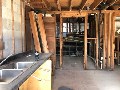 IMG_5964-kitchen