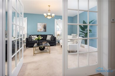 218 N Elm St, Woodville, OH 43469 - photo 2