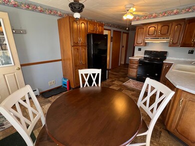 201 Ohio St, Millinocket, ME 04462 - photo 6