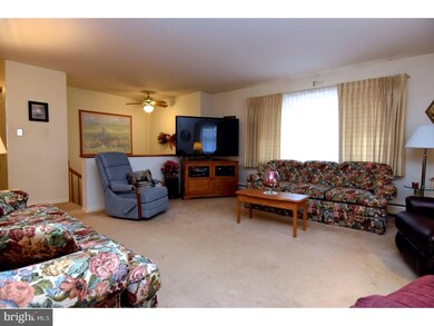 2602 Hill Rd, Reading, PA 19606 - photo 2