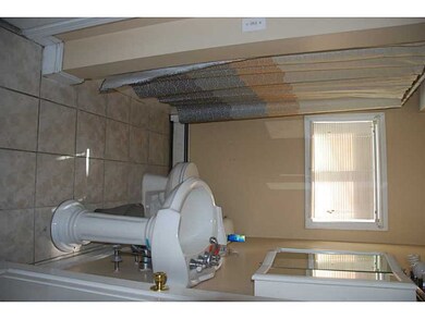 Bathroom. FULL