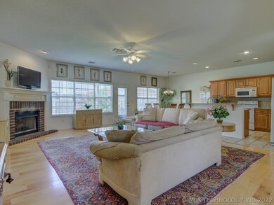 511 N Emerson St, Jenks, OK 74037 - photo 5