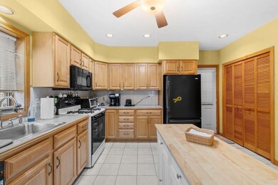 260 Maple St, New Bedford, MA 02740 - photo 7