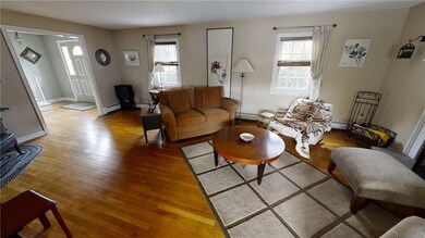 211 Belvedere Dr, Cranston, RI 02920 - photo 6