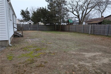 72 Deerfield Dr, Warwick, RI 02886 - photo 7