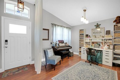 Foyer, Family Room/Bonus Room