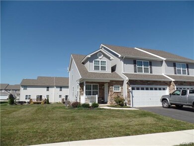 857 S Fork Dr unit 78, Easton, PA 18040 - photo 2