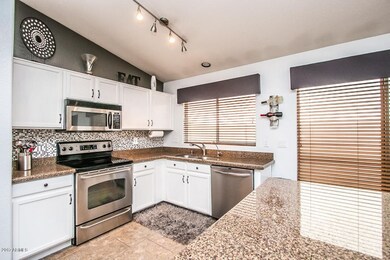 10779- 497 N Joshua Tree AZ - Candi-8